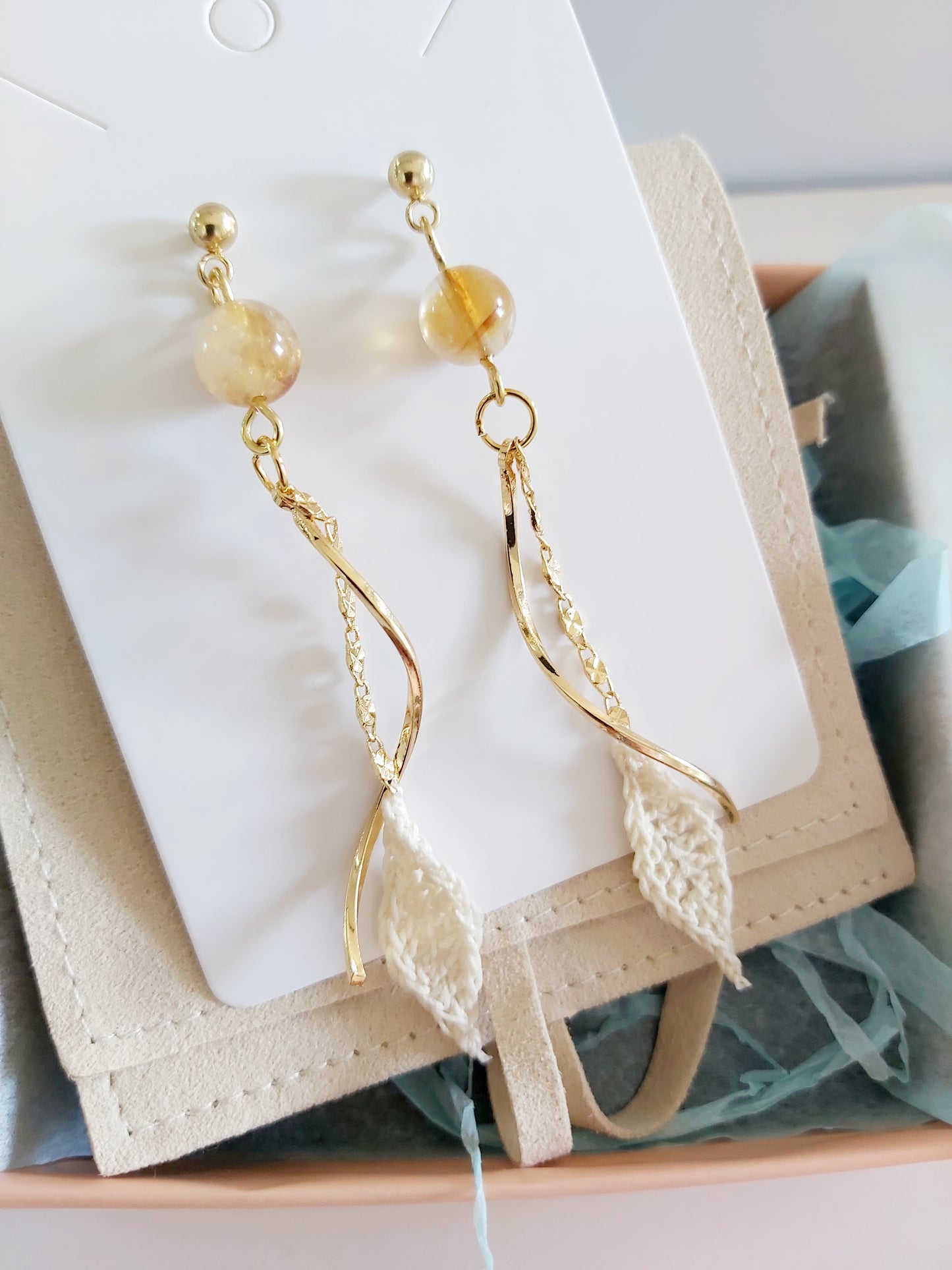 “Golden Leaflight” Earrings – Crochet Leaves with Natural Citrine