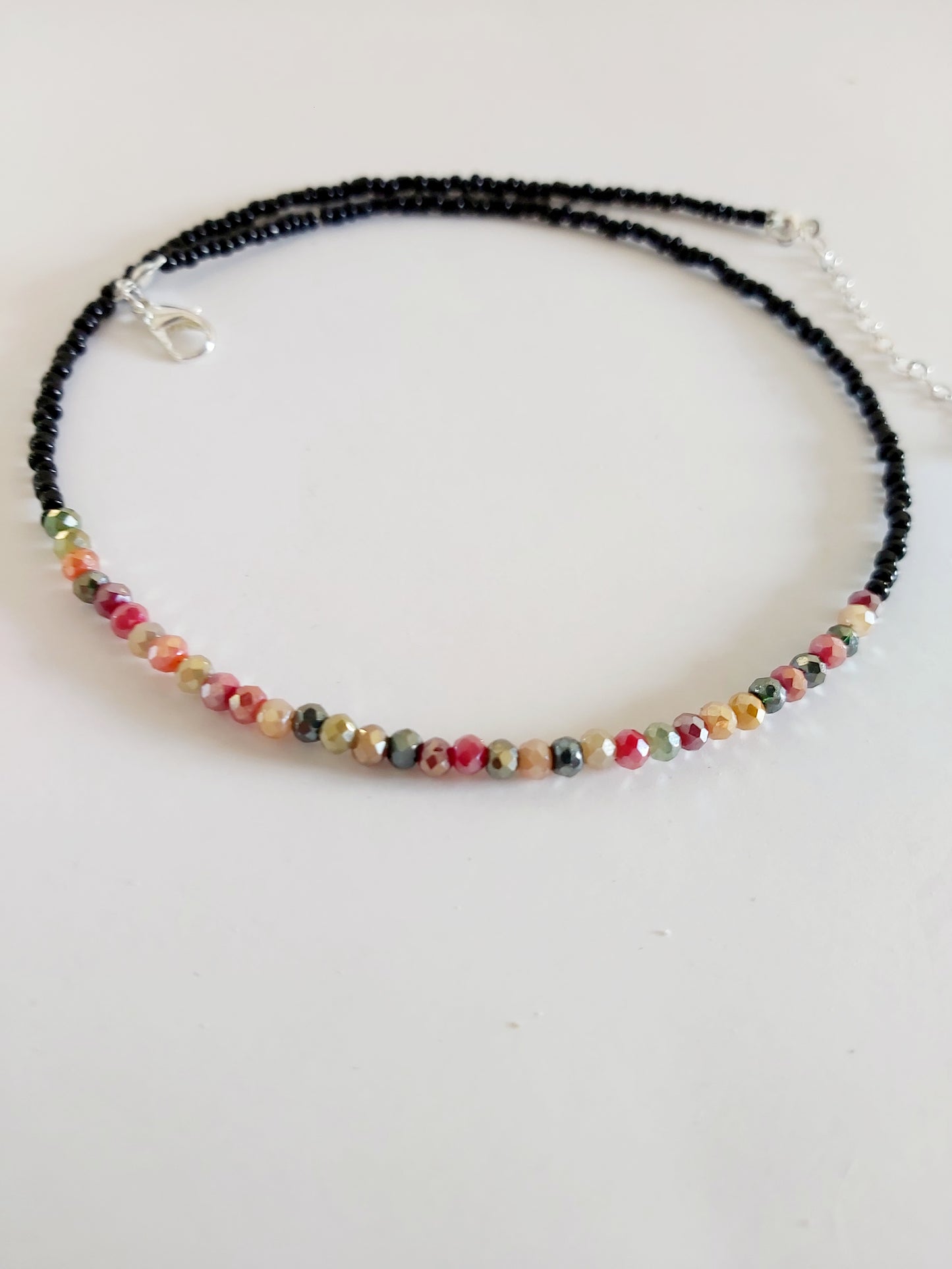 “Forest Light” Crystal Beaded Choker – Inspired by Autumn Colors and Natural Harmony