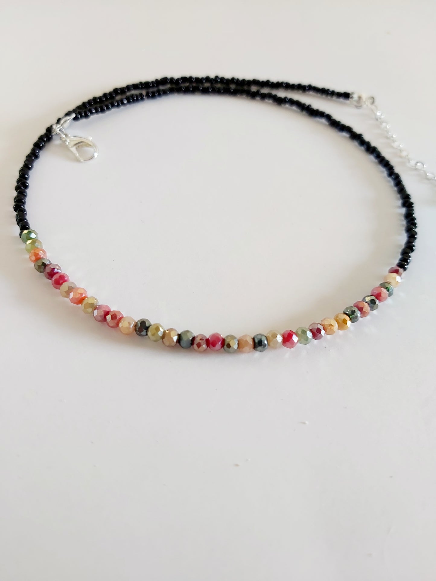 “Forest Light” Crystal Beaded Choker – Inspired by Autumn Colors and Natural Harmony