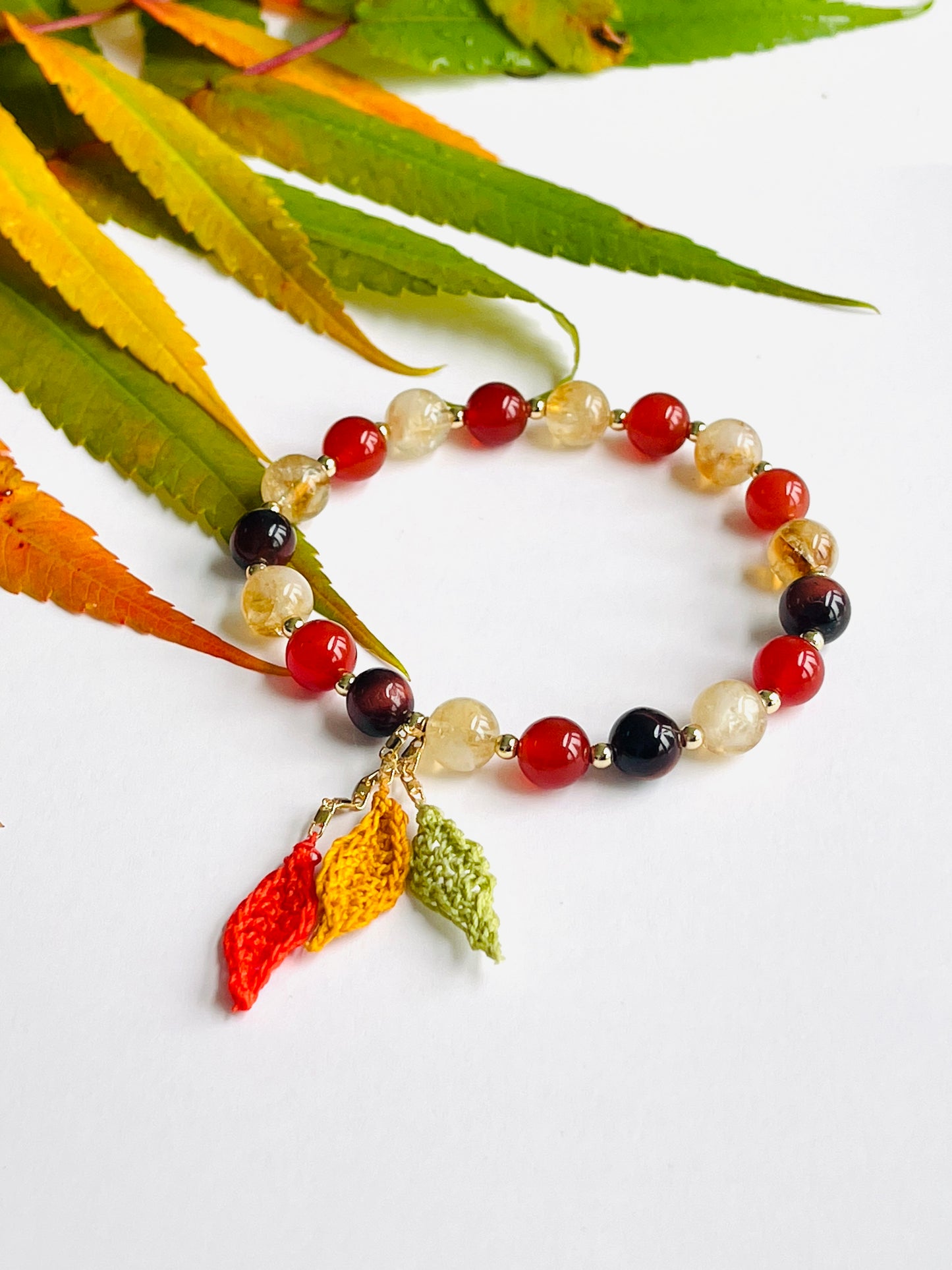 Bracelet "Warmth of a Blanket"